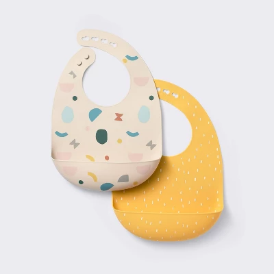 Silicone Bibs - 2pk - Shapes/Yellow - Cloud Island™ 6 Silicone Bibs - 2pk - Shapes/Yellow - Cloud Island™ - Image 4