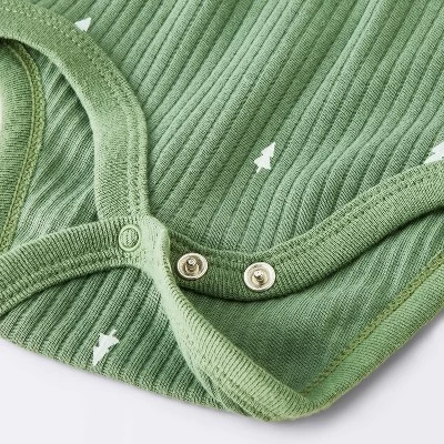 Baby Boys' 2pc Wide Ribbed Top & Bottom Set - Cloud Island™ Green 4 Baby Boys' 2pc Wide Ribbed Top & Bottom Set - Cloud Island™ Green - Image 2