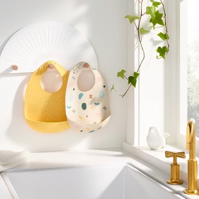 Silicone Bibs - 2pk - Shapes/Yellow - Cloud Island™ 3 Silicone Bibs - 2pk - Shapes/Yellow - Cloud Island™