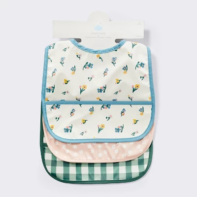 Water Resistant Bibs - 3pk - Floral/Checkerboard - Cloud Island™ 5 Water Resistant Bibs - 3pk - Floral/Checkerboard - Cloud Island™ - Image 3