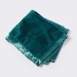 Solid Satin Edge Plush Baby Blanket - Green - Cloud Island™ 9 Solid Satin Edge Plush Baby Blanket - Green - Cloud Island™ -Cloud Island Shop GUEST caf56ba3 c66f 459e 84fc a13ca5181eef