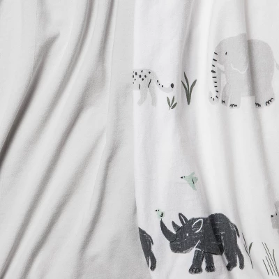Fitted Play Yard Jersey Sheet 2pk - Cloud Island™ Two By Two Animals And Solid Gray 4 Fitted Play Yard Jersey Sheet 2pk - Cloud Island™ Two By Two Animals And Solid Gray - Image 2