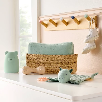 Rayon From Bamboo Jersey Quilted Blanket - Dashes - Green - Cloud Island™ 3 Rayon From Bamboo Jersey Quilted Blanket - Dashes - Green - Cloud Island™